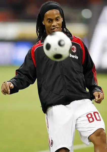 显然是沟通 显然是沟通