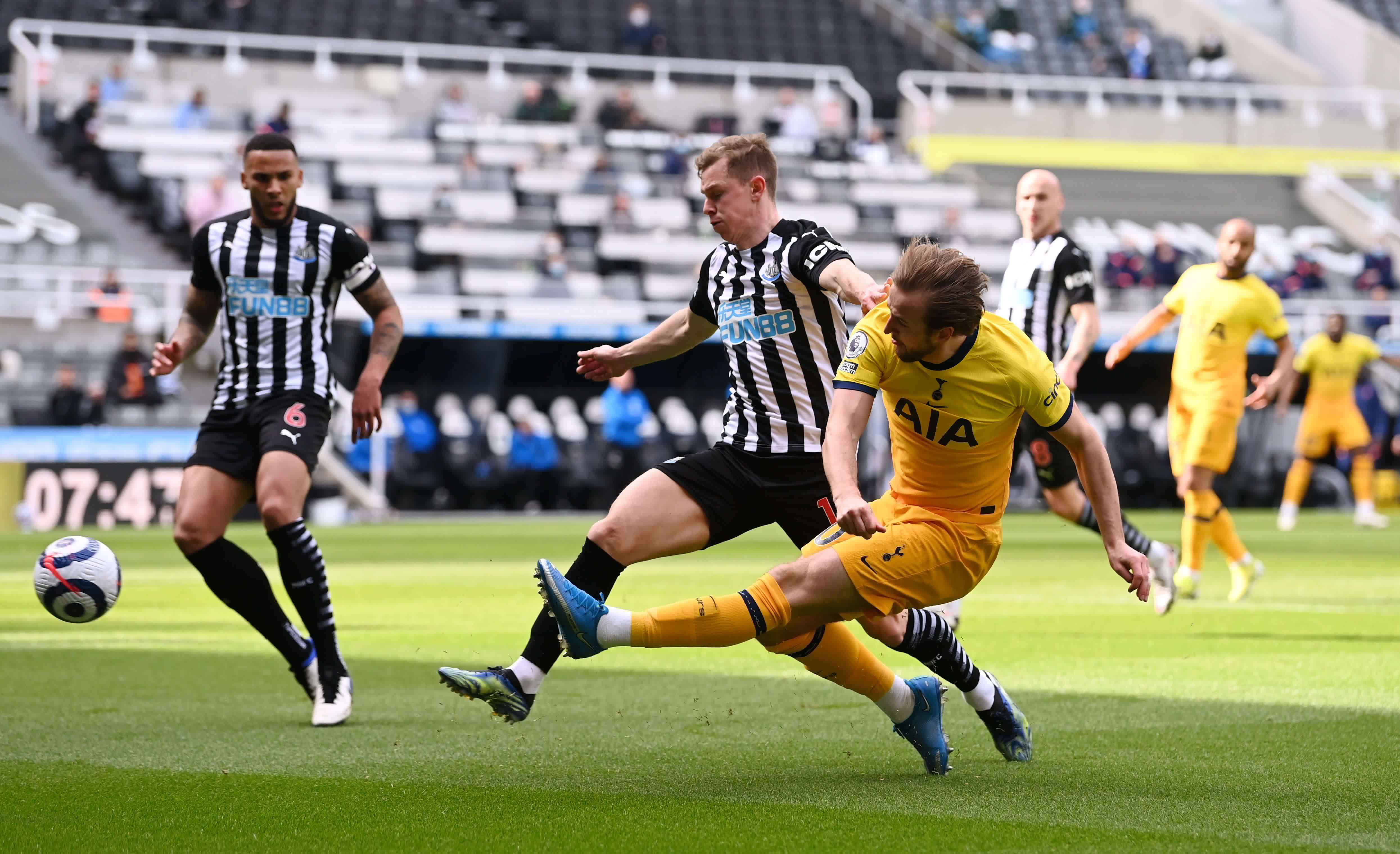 对组合抱有 对组合抱有